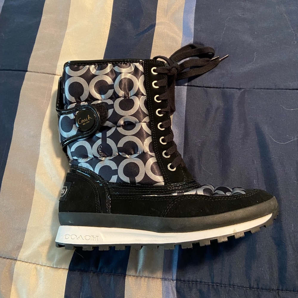 Coach Boots size 7